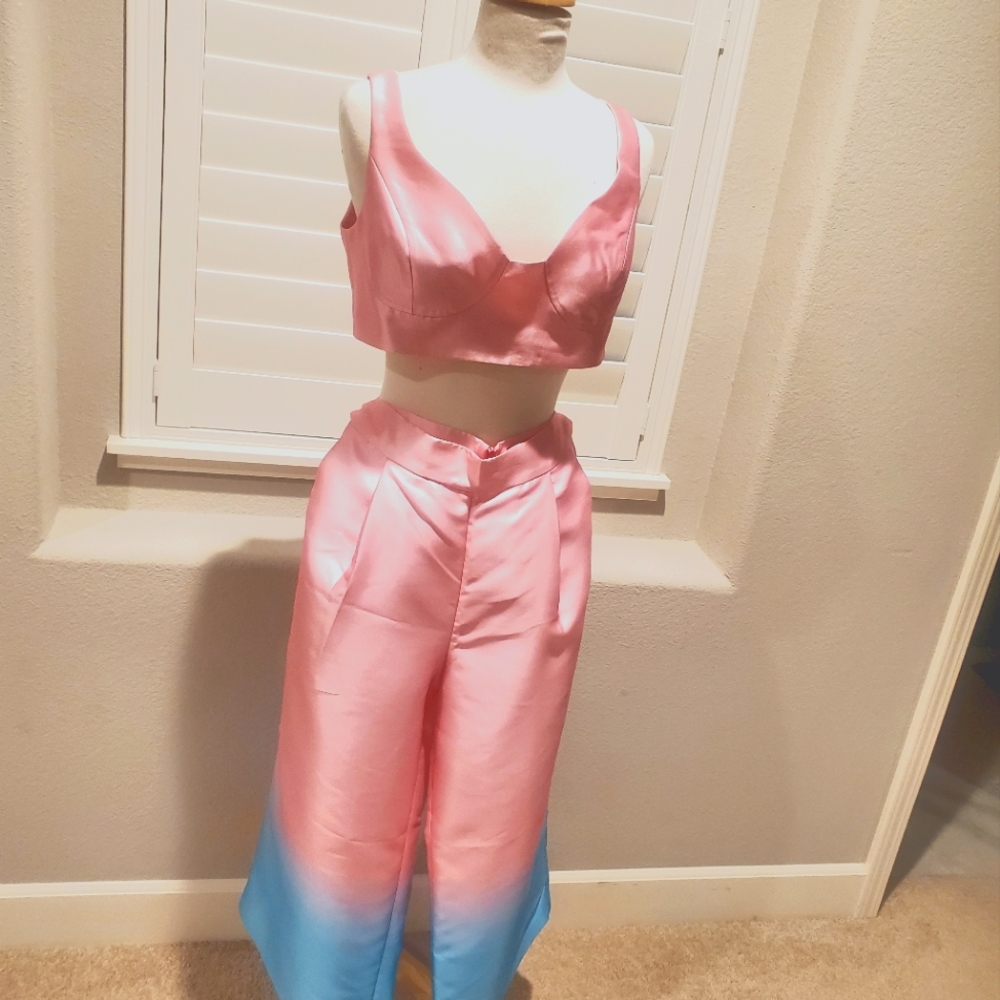 Two piece wide leg pant set with crop matching top